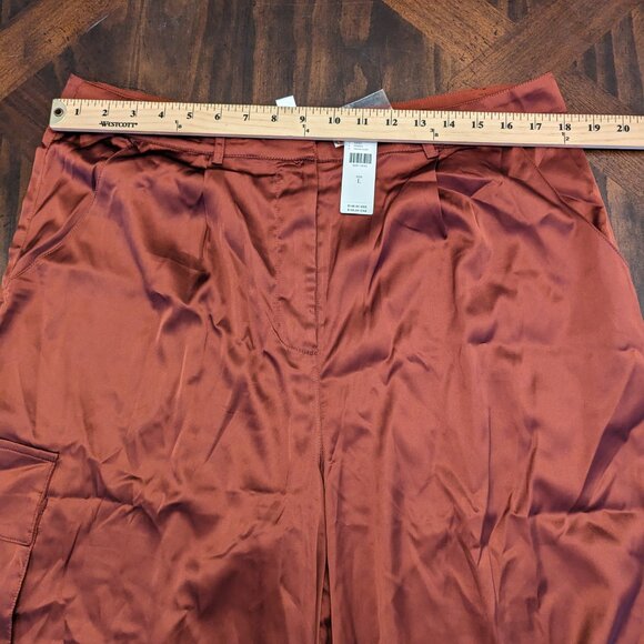 Anthropologie Hutch Pleated Utility Shorts - Picture 5 of 7